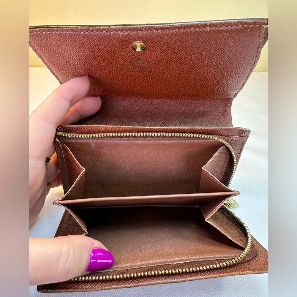 Louis Vuitton Monogram Portefeuille Tresor Wallet CA0041 Spain 2001 - Picture 5 of 13